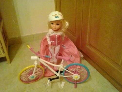 muñeca nancy ciclista