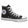 Alguien que tenga unas Converse Chuck Taylor All Star Altas Negras numero 43 por demos.